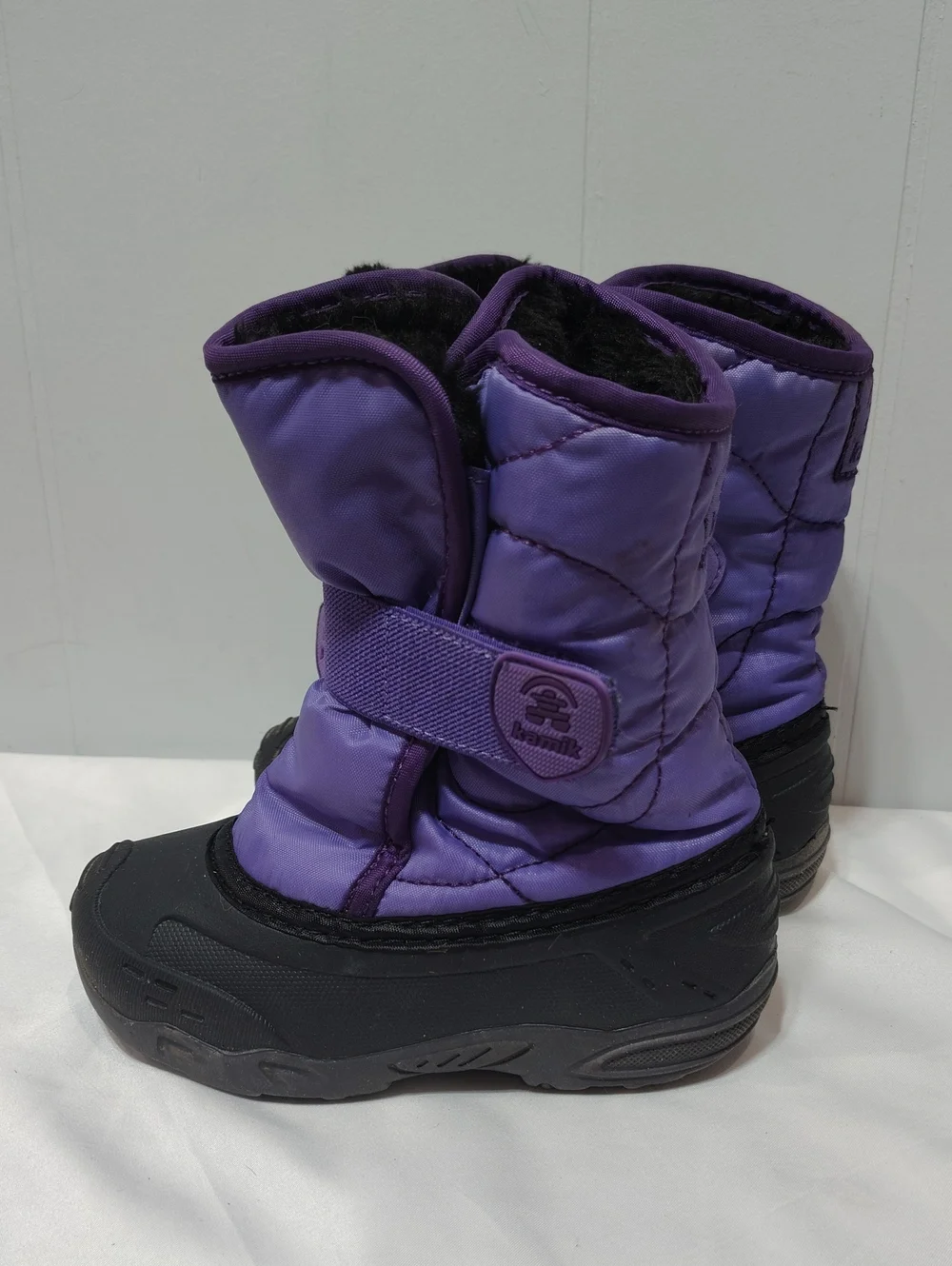 Kamik Snowbug 5 Purple Kids Snow Boots with Black Faux Fur Lining Size 10
